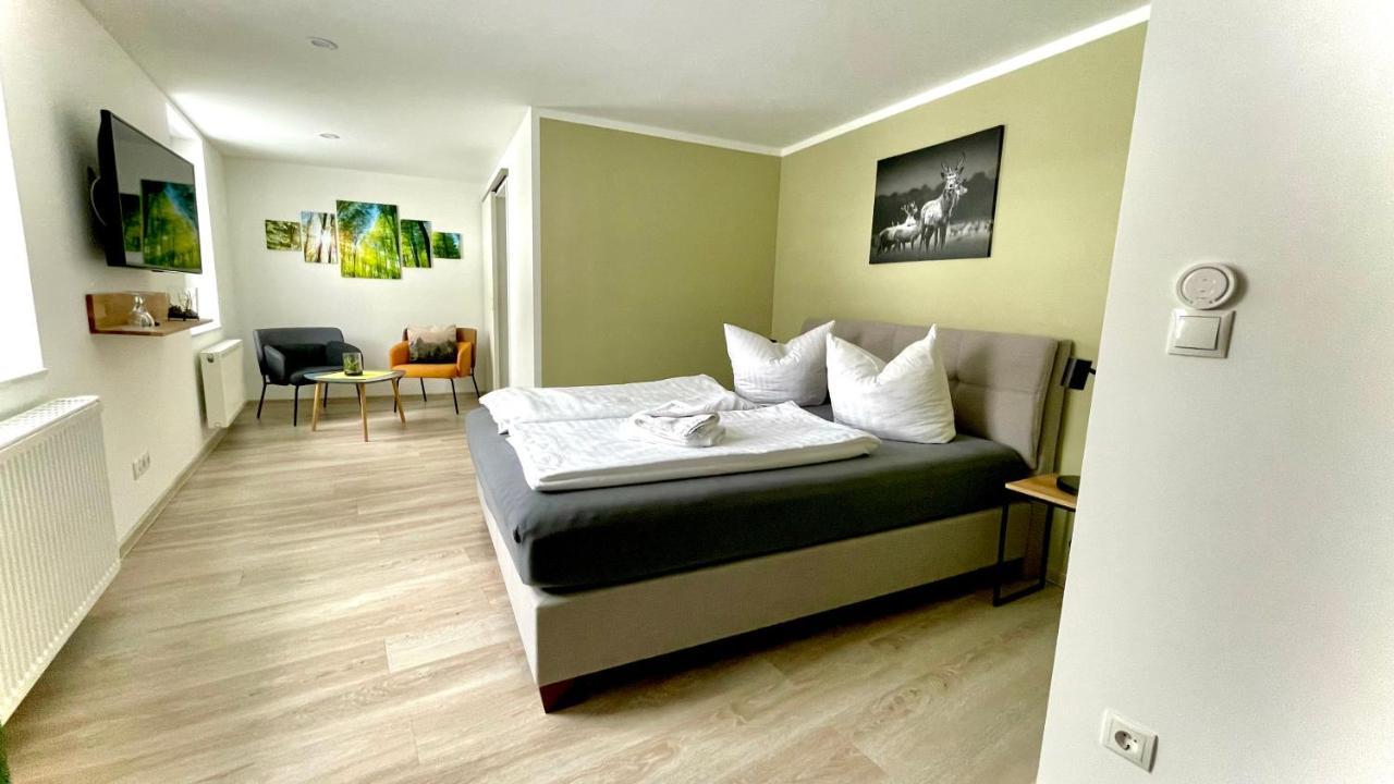 Landhotel Zum Hirsch Unterweissbach Bagian luar foto