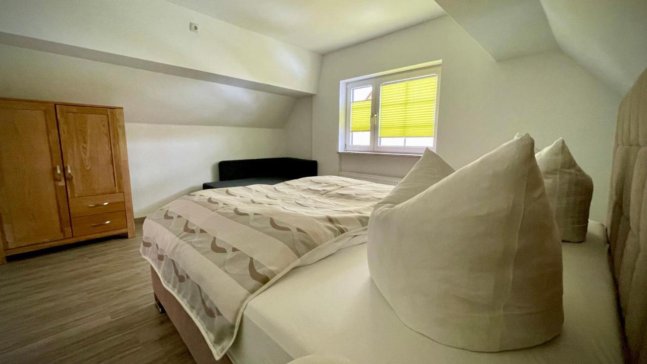 Landhotel Zum Hirsch Unterweissbach Bagian luar foto